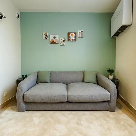 Le Petit Apartment